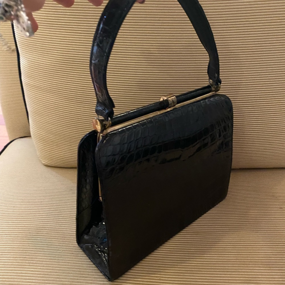 Bellestone vintage alligator purse